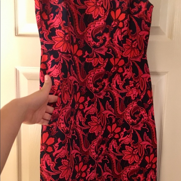 Cute Patterned and Structured Land’s End Dress - Picture 3 of 8